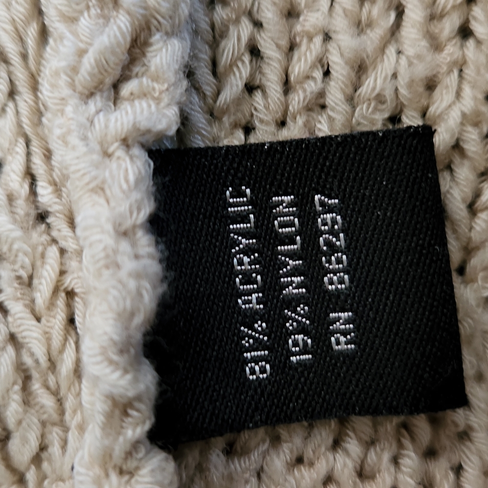 BCBGMAXAZRIA Sweater - Picture 7 of 8